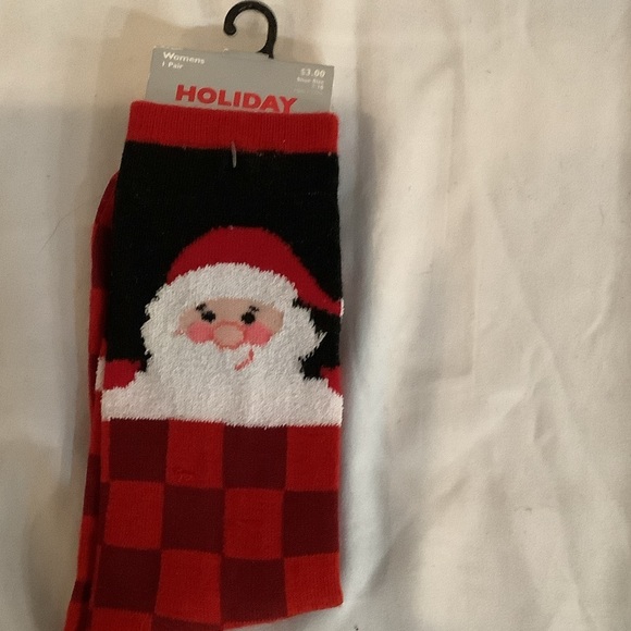 5 pair Christmas Socks - Picture 3 of 7